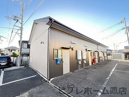 大阪府和泉市尾井町１丁目 平屋建て 築61年2ヶ月