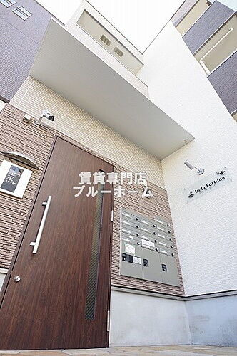 大阪府大阪市住吉区遠里小野４丁目 築6年5ヶ月 3階建