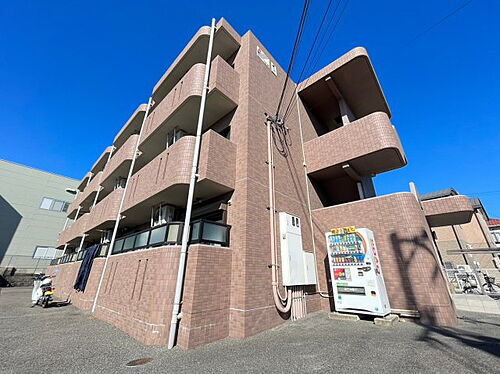 大阪府堺市美原区大饗 築18年4ヶ月 3階建