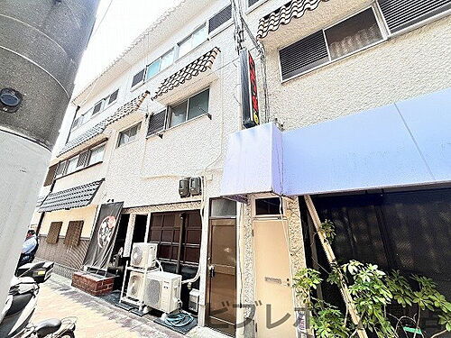 大阪府泉大津市東雲町 3階建 築45年9ヶ月
