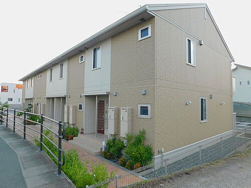 岡山県倉敷市中庄 2階建