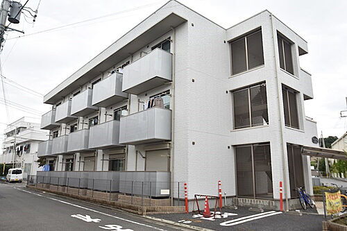 東京都八王子市中野山王１丁目 賃貸マンション