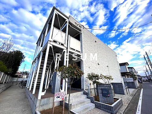 千葉県千葉市中央区長洲２丁目 2階建 築8年9ヶ月