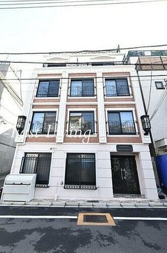 東京都新宿区南元町 賃貸マンション