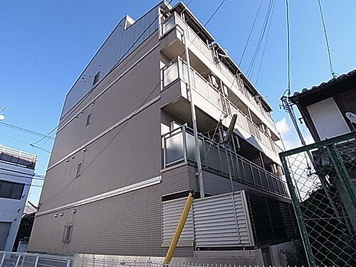 奈良県大和高田市片塩町 築27年11ヶ月 4階建