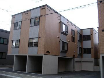 北海道札幌市白石区菊水元町七条２丁目 3階建 築21年7ヶ月