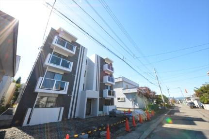 北海道札幌市豊平区平岸三条２丁目 賃貸マンション