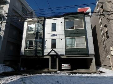 北海道札幌市中央区北一条西２２丁目 3階建 築28年4ヶ月