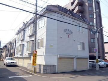 北海道札幌市南区澄川二条４丁目 3階建 築37年10ヶ月