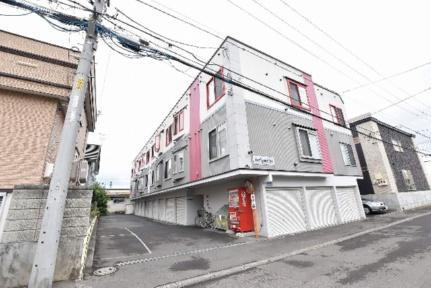 ＬＥＥ　ＳＰＡＣＥ　３６ 3階建