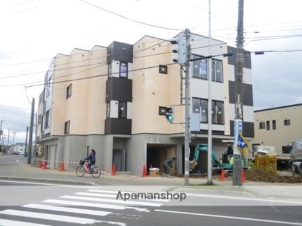 北海道札幌市東区本町二条１丁目 3階建 築14年2ヶ月