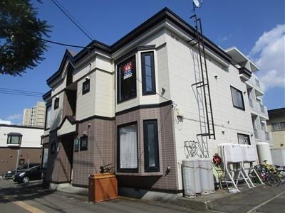 北海道札幌市豊平区豊平四条１１丁目 賃貸アパート