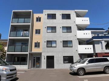 北海道札幌市豊平区福住二条４丁目 4階建 築14年8ヶ月