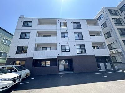 北海道札幌市厚別区厚別南２丁目 4階建 築1年未満