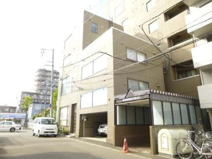 北海道札幌市白石区南郷通１４丁目北 4階建 築35年