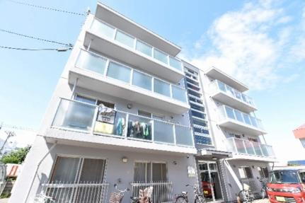 北海道札幌市西区西野一条７丁目 4階建