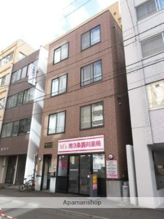 北海道札幌市中央区南三条西１２丁目 4階建