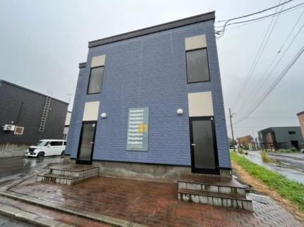 レオパレスドエル 2階建