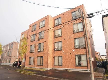 北海道札幌市白石区北郷一条９丁目 賃貸マンション