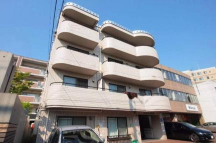 北海道札幌市白石区菊水一条４丁目 賃貸マンション