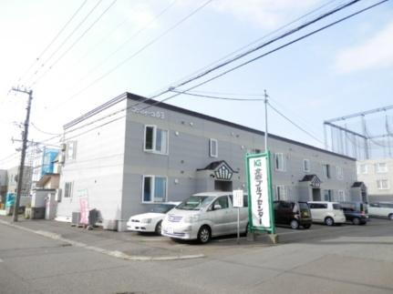 ファミィーユ４・３ 2階建