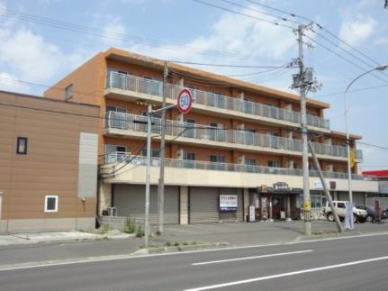 ロイヤル東苗穂ＩＩＩ 4階建