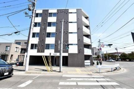 北海道札幌市東区北十三条東１５丁目 賃貸マンション