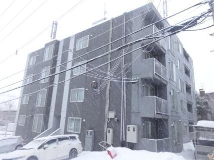 北海道札幌市西区山の手四条１１丁目 賃貸マンション