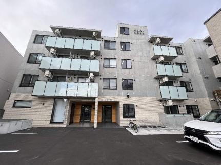 北海道札幌市中央区北十三条西１５丁目 賃貸マンション