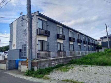 レオパレスデキシントン街７６７ 2階建