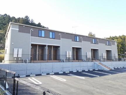 ＡＬＢＥＲＧＯ 2階建