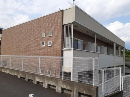 コモド　アデッソ