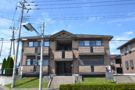 アローネ　弐番館 2階建