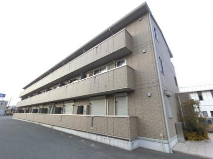 グランブリック 3階建