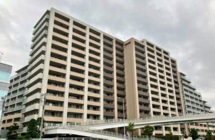 埼玉県さいたま市浦和区上木崎２丁目 15階建