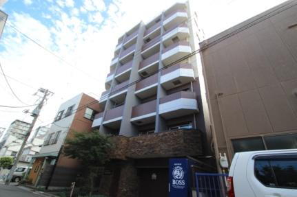 東京都江東区亀戸４丁目 8階建