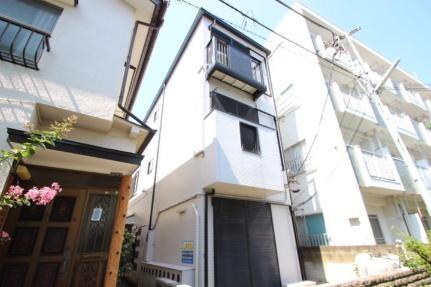 東京都葛飾区東新小岩７丁目 3階建