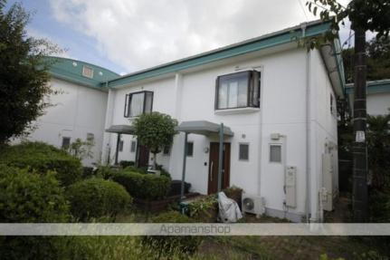 東京都日野市平山２丁目 テラスハウス