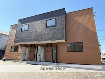 富山県富山市開 2階建 築1年未満
