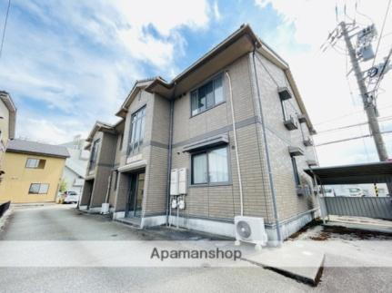 富山県富山市下赤江町１丁目 2階建 築24年3ヶ月