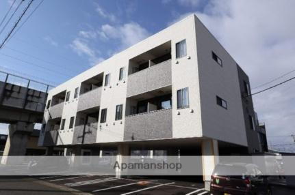 富山県高岡市赤祖父 3階建 築6年