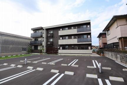 ＴＯＲＩＳＩＡマルナガ 3階建