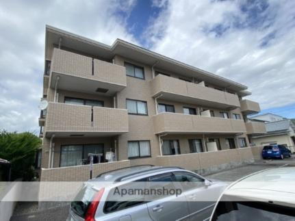 レアールマンション杉山 3階建