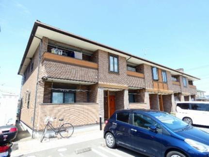 ＭＵＬＢＥＲＲＹ　ＣＯＵＲＴ 2階建