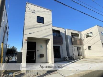 ブリアシエル新居ＩＩＩＥ 2階建