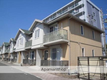 三重県四日市市三ツ谷東町 賃貸アパート