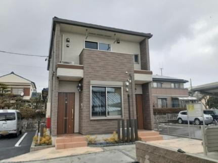 三重県四日市市小杉町 賃貸アパート