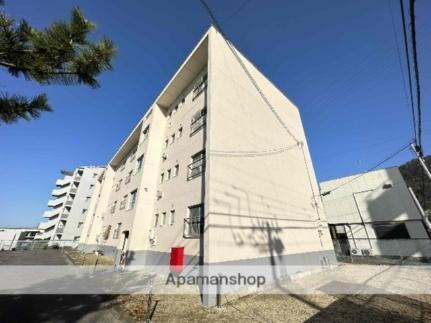 滋賀県野洲市小篠原 4階建