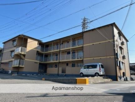 滋賀県甲賀市水口町古城が丘 3階建