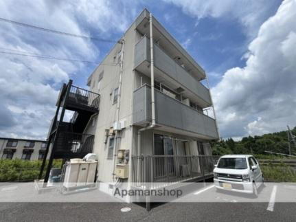 滋賀県甲賀市水口町新城 3階建 築18年1ヶ月